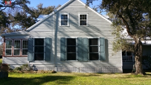 Tri-Panel Shutters - Winchester,Tx